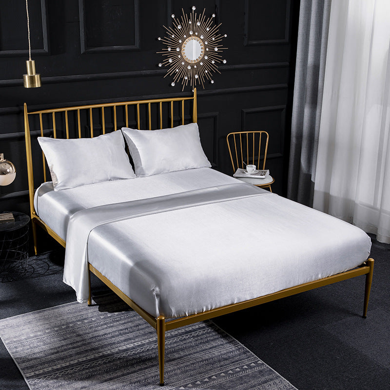 Ijszijde Satijnen Beddengoedset, 4-delig