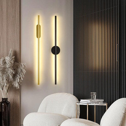Moderne LED-wandlamp met lange strip