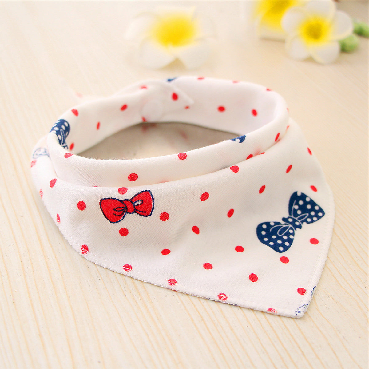Waterdichte driehoekige baby-slabbetjes van katoen met cartoonprint, bandana-slabbetjes voor kwijlen, pasgeborene