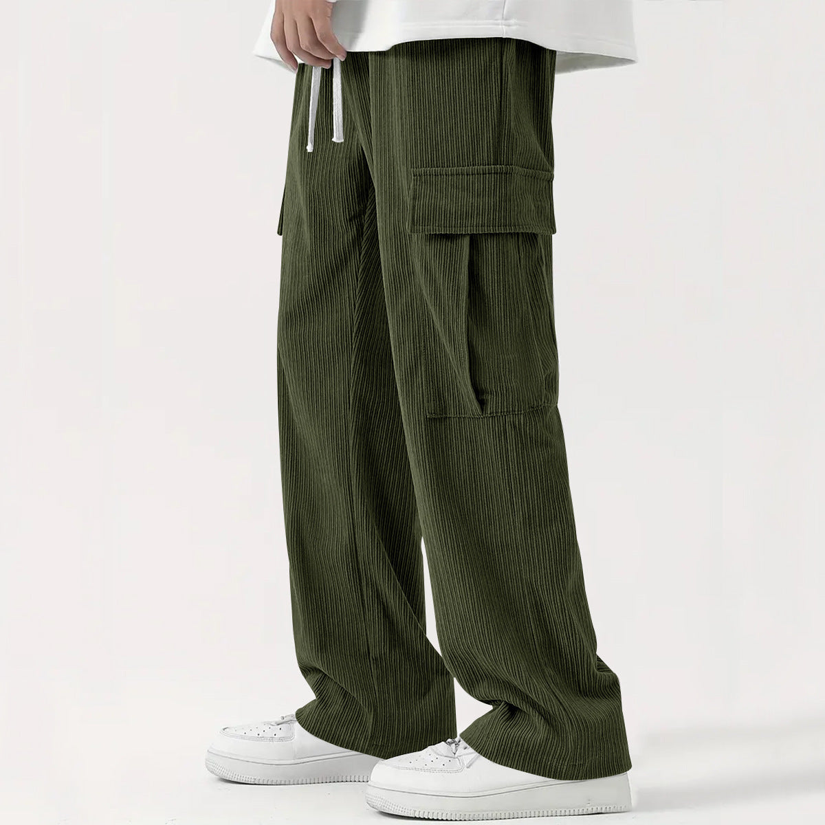 Pantaloni da uomo in velluto a coste, taglio dritto e vestibilità ampia
