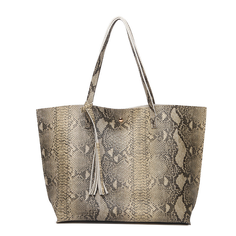 A New Handbag Bag Women on Behalf of Fashion Snake Ladies Handbags Shoulder Laptop Tote Ba