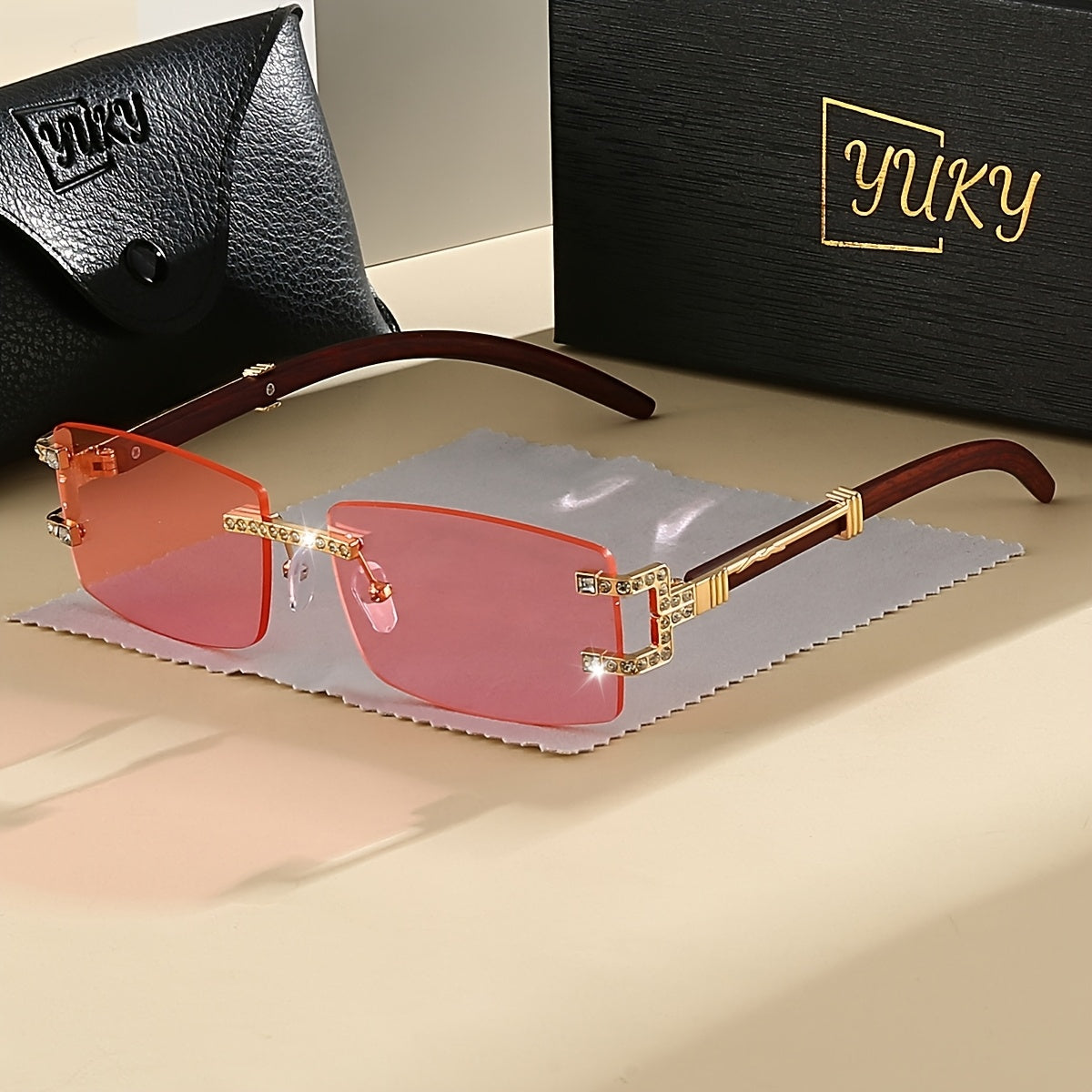Luxurious Gift Box Set - Women's Diamond-set Square-edge Frameless Stylish Glasses with Me