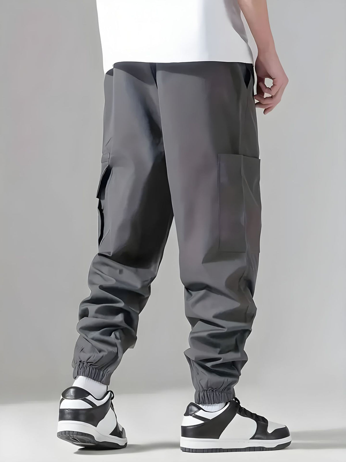Freizeithose mit Kordelzug und Taschen für Herren