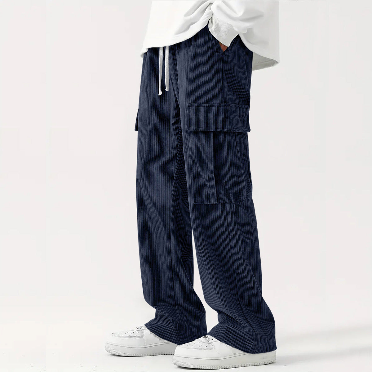 Pantaloni da uomo in velluto a coste, taglio dritto e vestibilità ampia