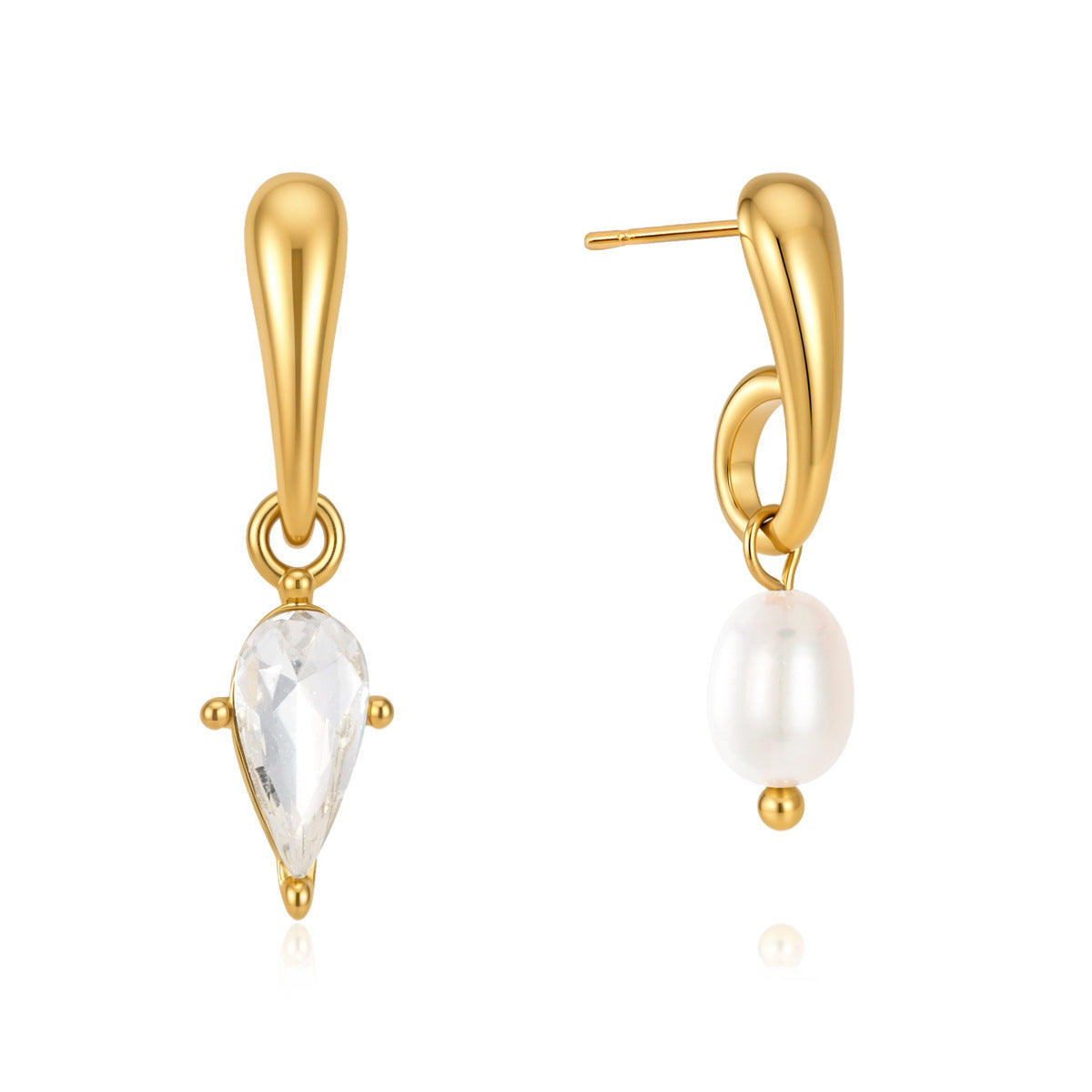 Rhinestone and Pearl Stud Earrings