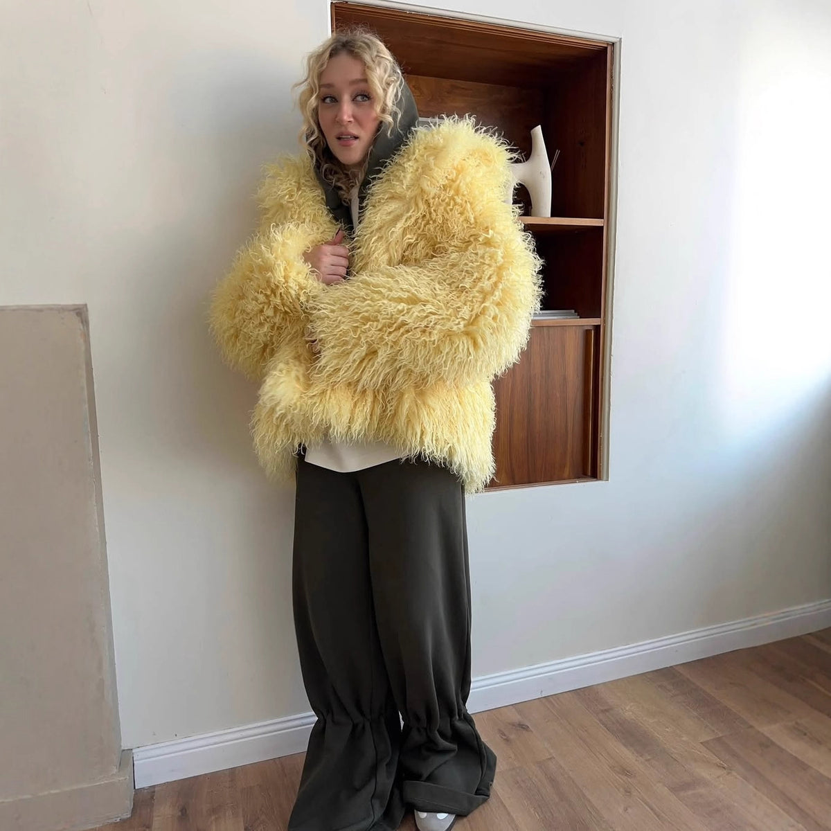 Women's Oversized Faux Fur Coat, Fluffy Winter Jacket