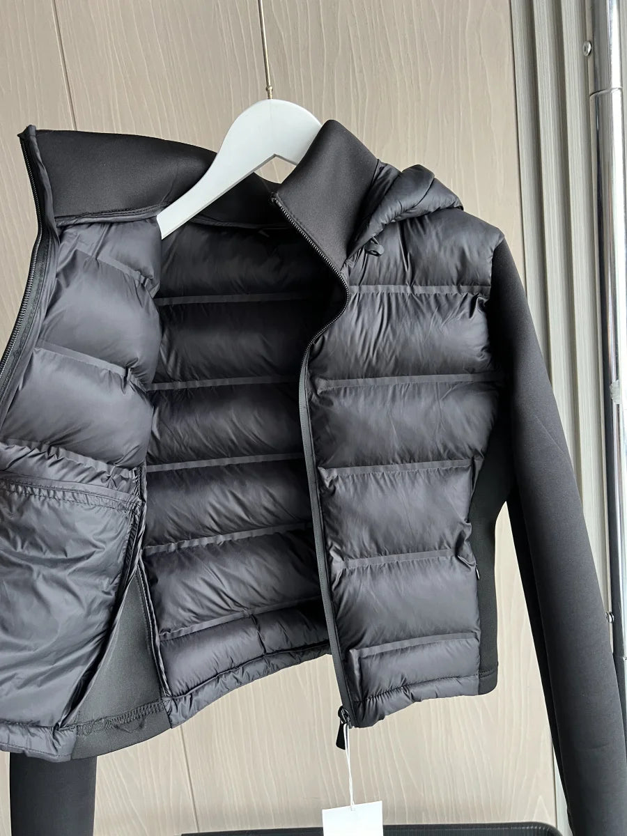 Leichte Winterjacke für Damen – lange Ärmel, Kapuze mit Reißverschluss