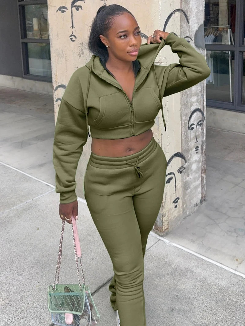 Ensemble streetwear 2 pièces pour femme, tenue d'hiver, sweat-shirt court à capuche zippé + pantalon, survêtement en polaire pour femme