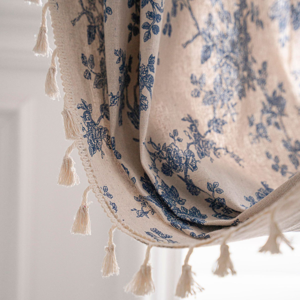 Cotton Linen Cafe Curtain with Tassels