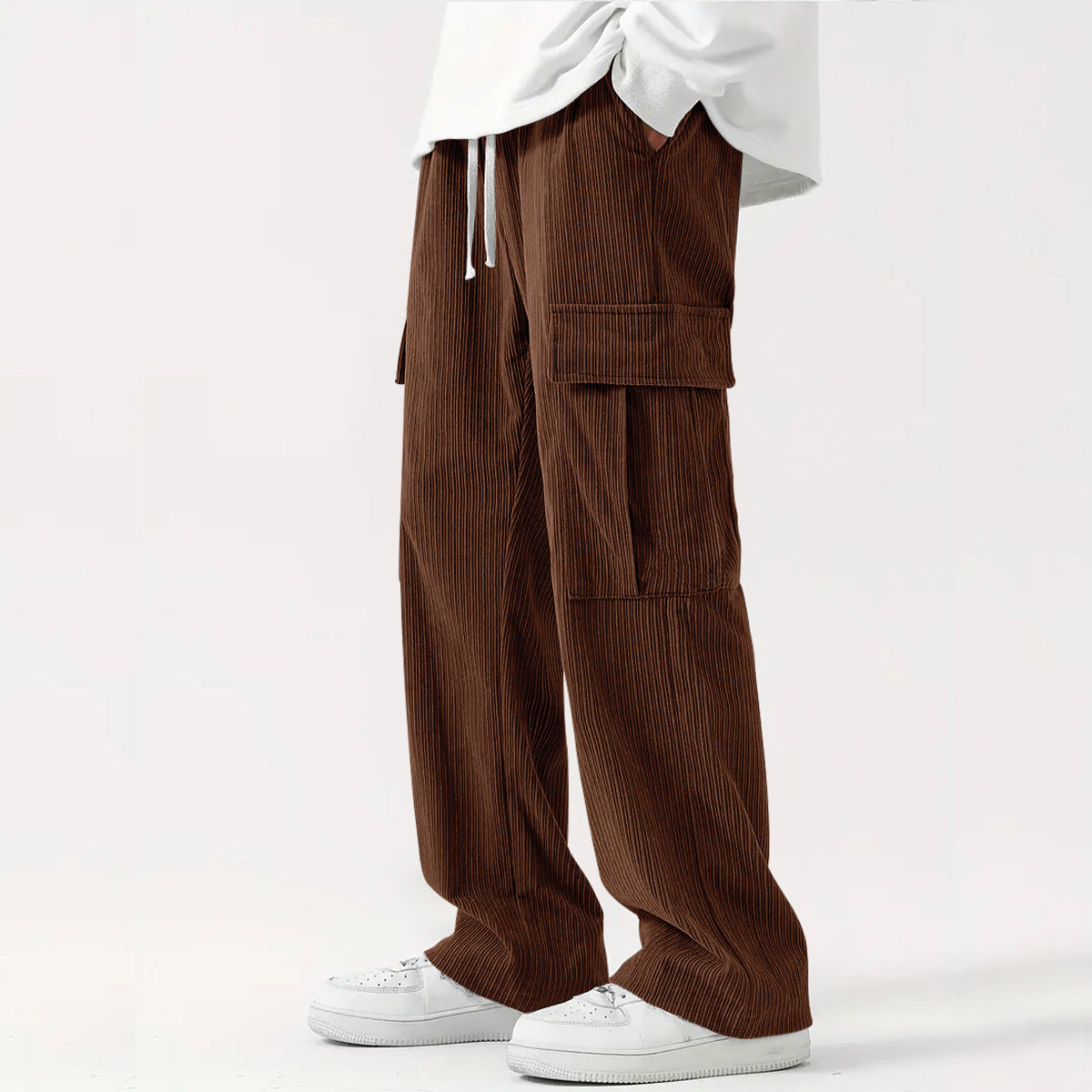 Pantaloni da uomo in velluto a coste, taglio dritto e vestibilità ampia