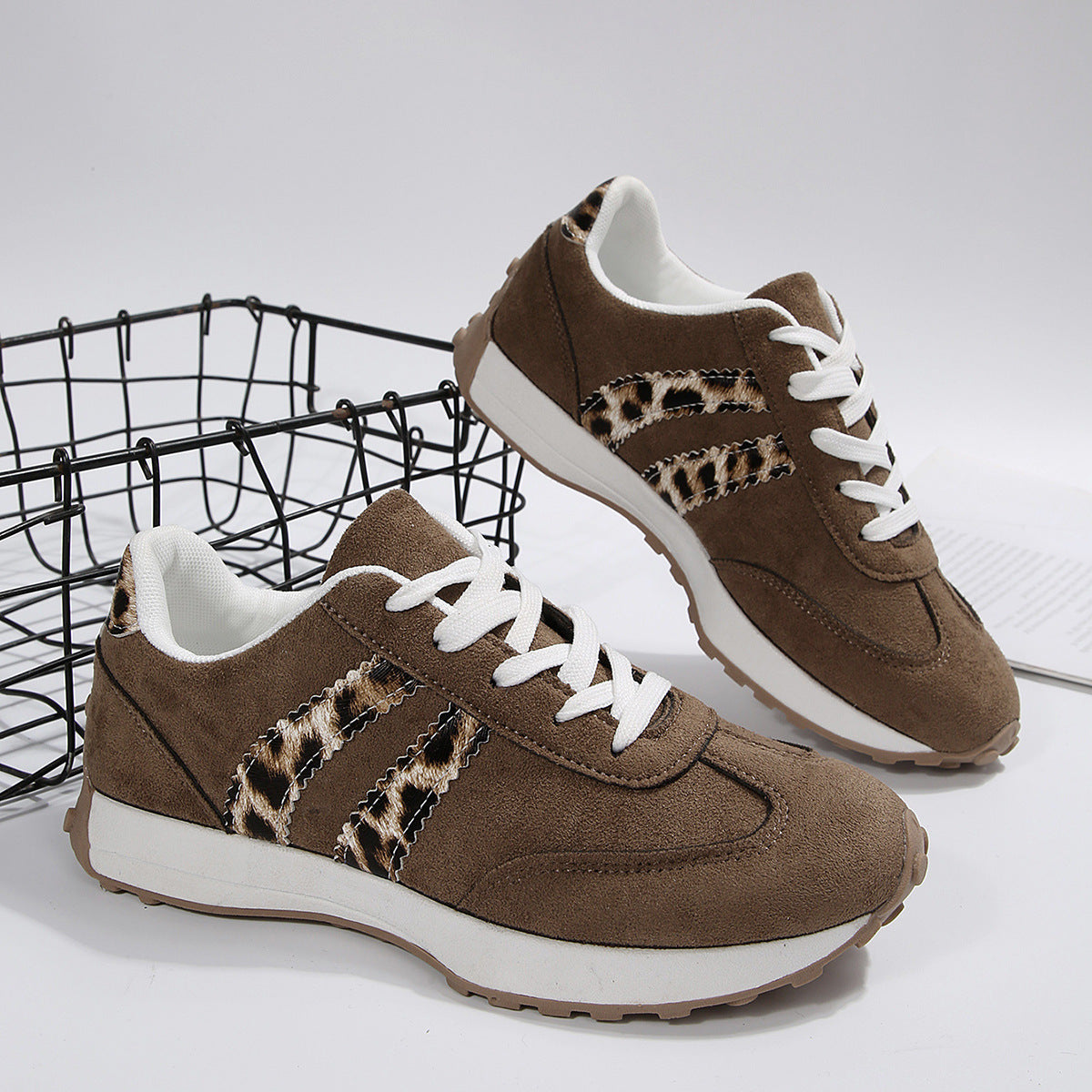 Zapatillas retro de suela gruesa para mujer