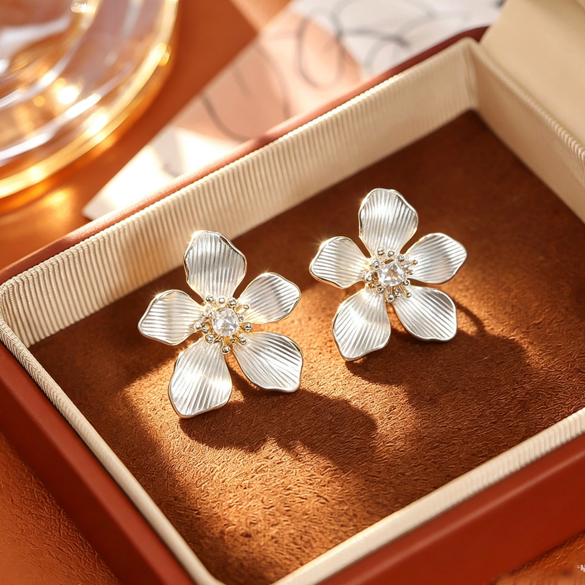 Pendientes de perlas con forma de flor y corazón de circonita con incrustaciones de diamantes, estilo coreano fresco y dulce, de moda
