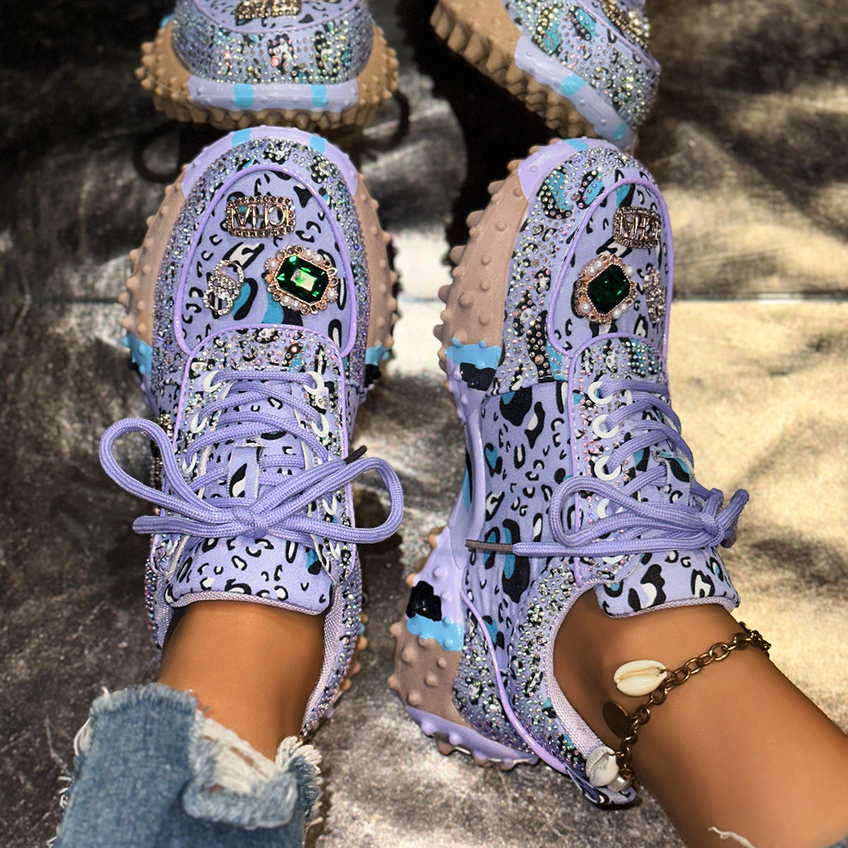 Damen-Dad-Sneaker aus Denim mit Strasssteinen