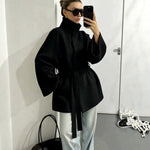 Manteau double face minimaliste et raffiné
