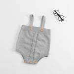 Gestrickte Baby-Strampler