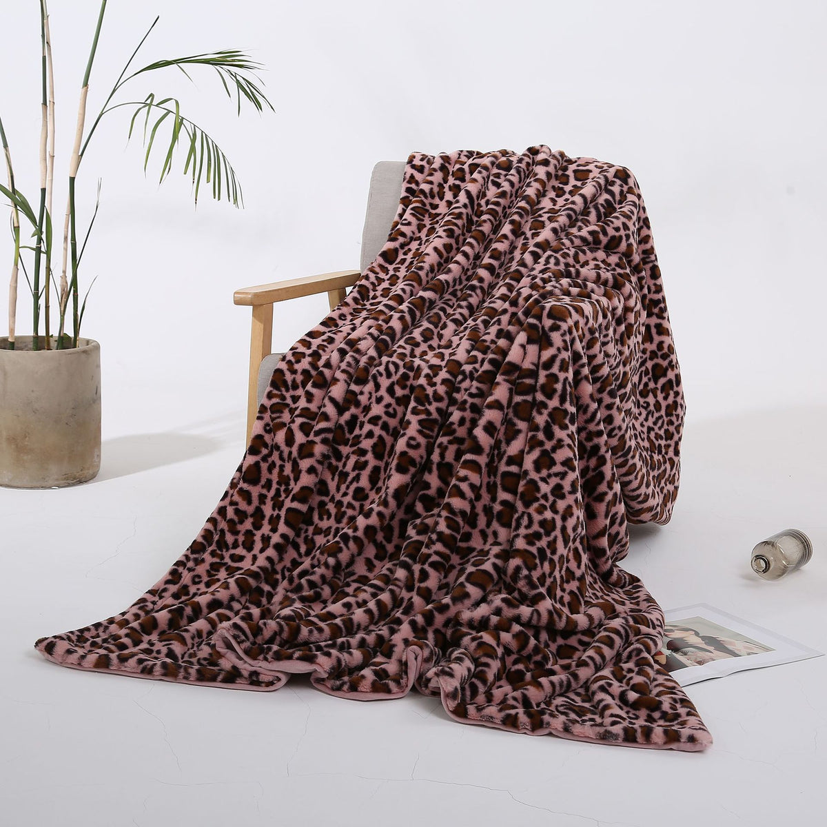 Soft Plush Throw Blanket