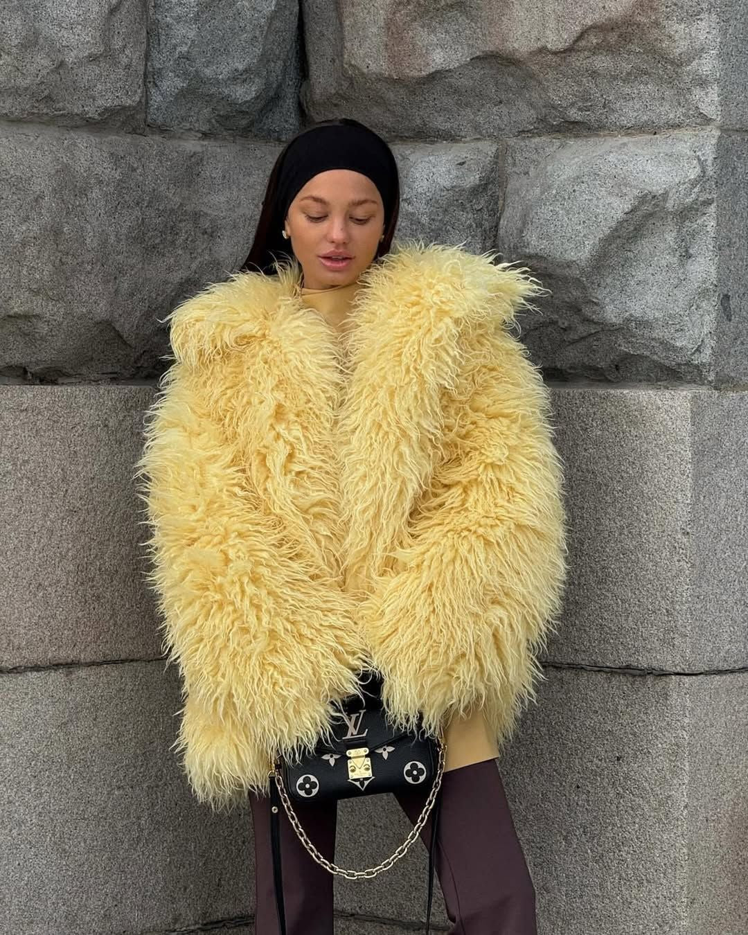 Women's Oversized Faux Fur Coat, Fluffy Winter Jacket