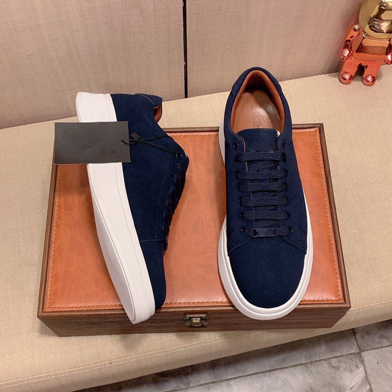 Men's Thick-Soled Casual Sneakers