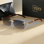 Luxurious Gift Box Set - Women's Diamond-set Square-edge Frameless Stylish Glasses with Me