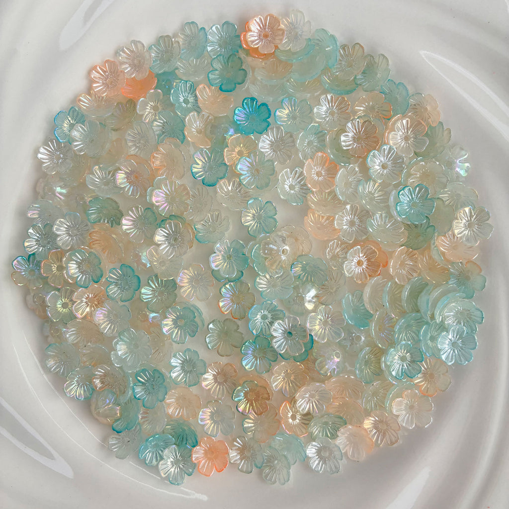 Irisierende Acryl-Blumenperlen zur Schmuckherstellung