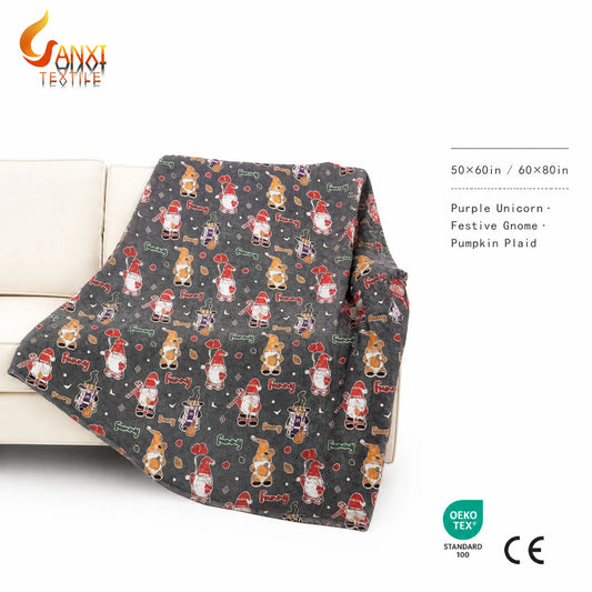Glow-in-the-dark fleece throw blanket with jacquard pattern for kids rooms