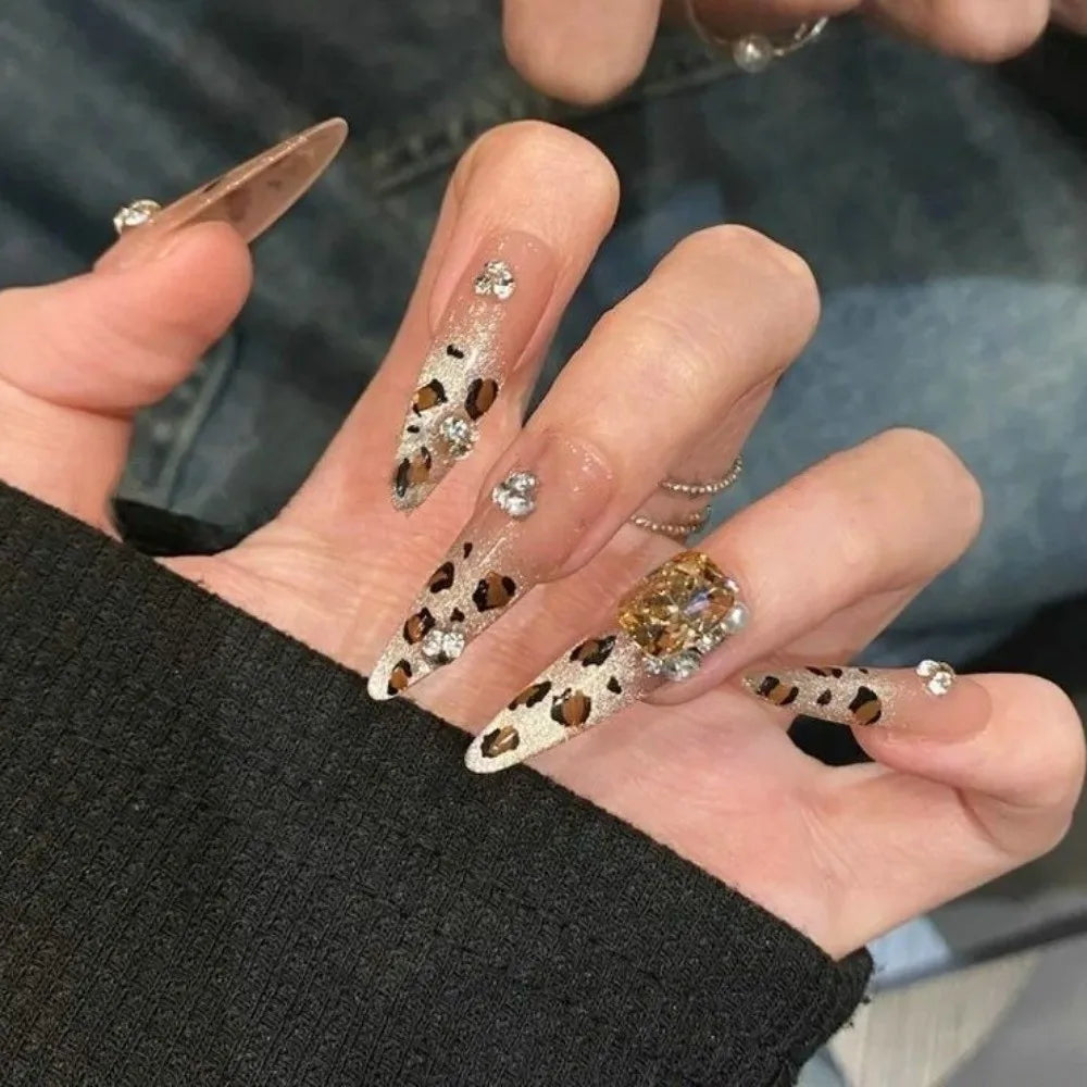 Autocollants pour ongles à motif léopard marron, noir et rose, faciles à appliquer, auto-adhésifs, coloris caramel