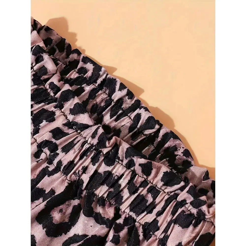 Girls' 2-Piece Summer Outfit – Ribbed T-Shirt & Leopard Shorts