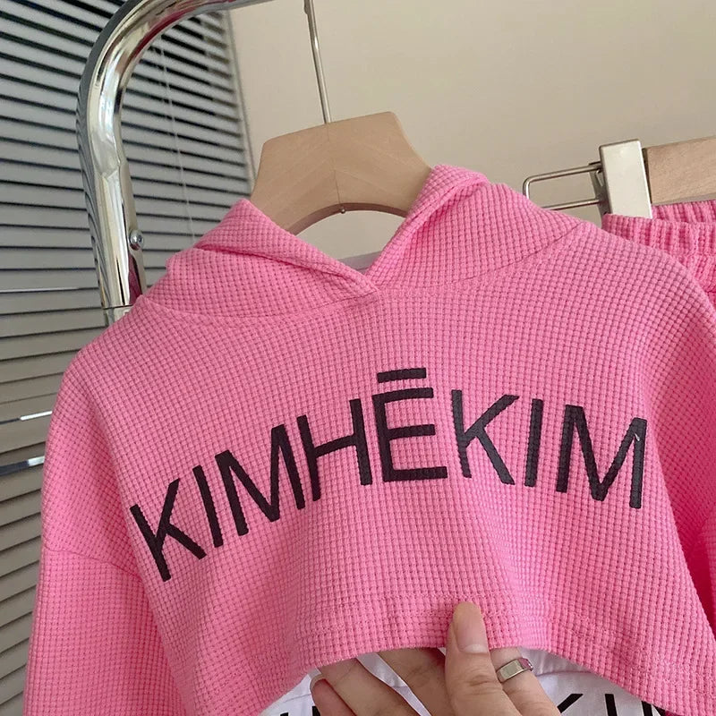 3-teiliges Set für Mädchen – Sweatshirt, Trägershirt & Hose