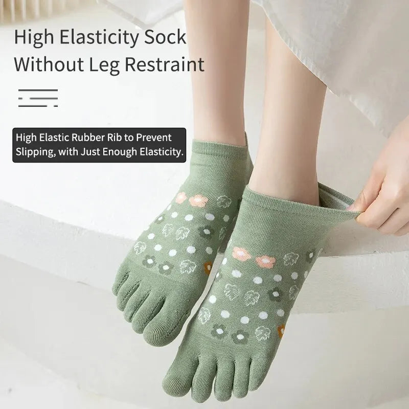 Women's 3-Pair Striped Flower Socks – Spring/Summer