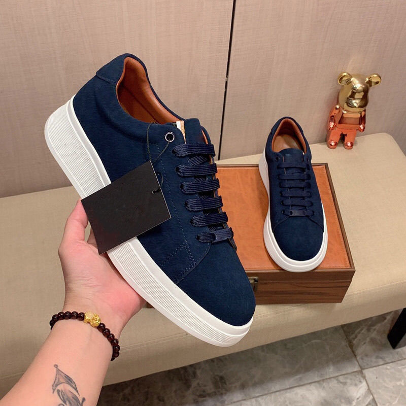 Men's Thick-Soled Casual Sneakers