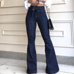 High-Waisted Schlagjeans mit Schnürung