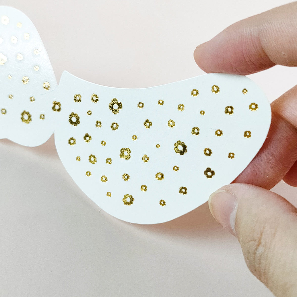 Goldene florale Sommersprossen-Sticker für das Gesicht