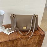 Grote schouder- en okseltas voor dames in crossbody-stijl
