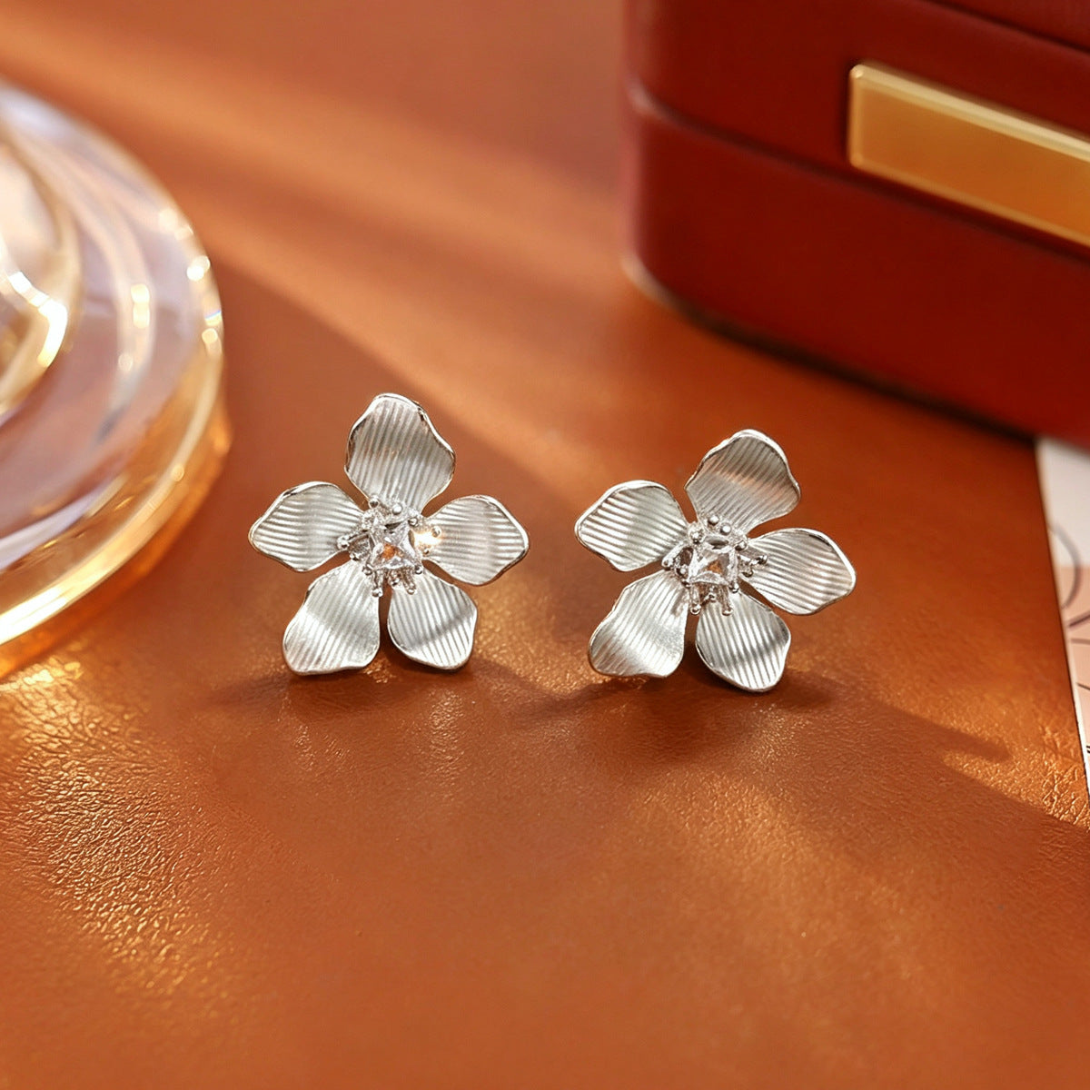 Pendientes de perlas con forma de flor y corazón de circonita con incrustaciones de diamantes, estilo coreano fresco y dulce, de moda