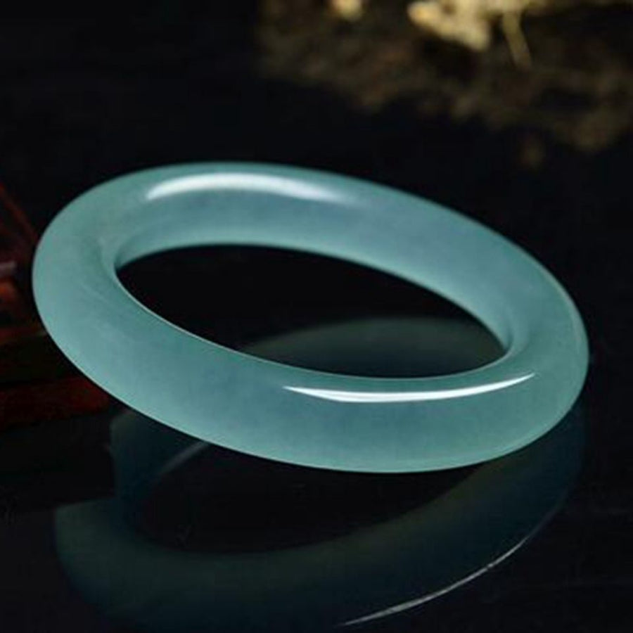Lichtgroene armband in jade-stijl