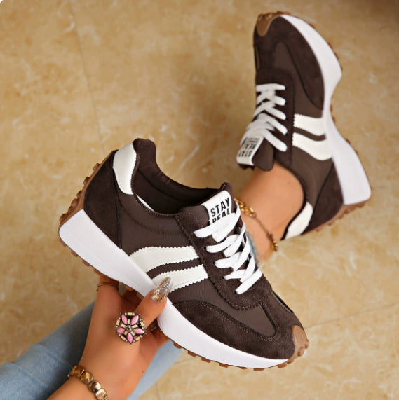 Zapatillas retro de suela gruesa para mujer